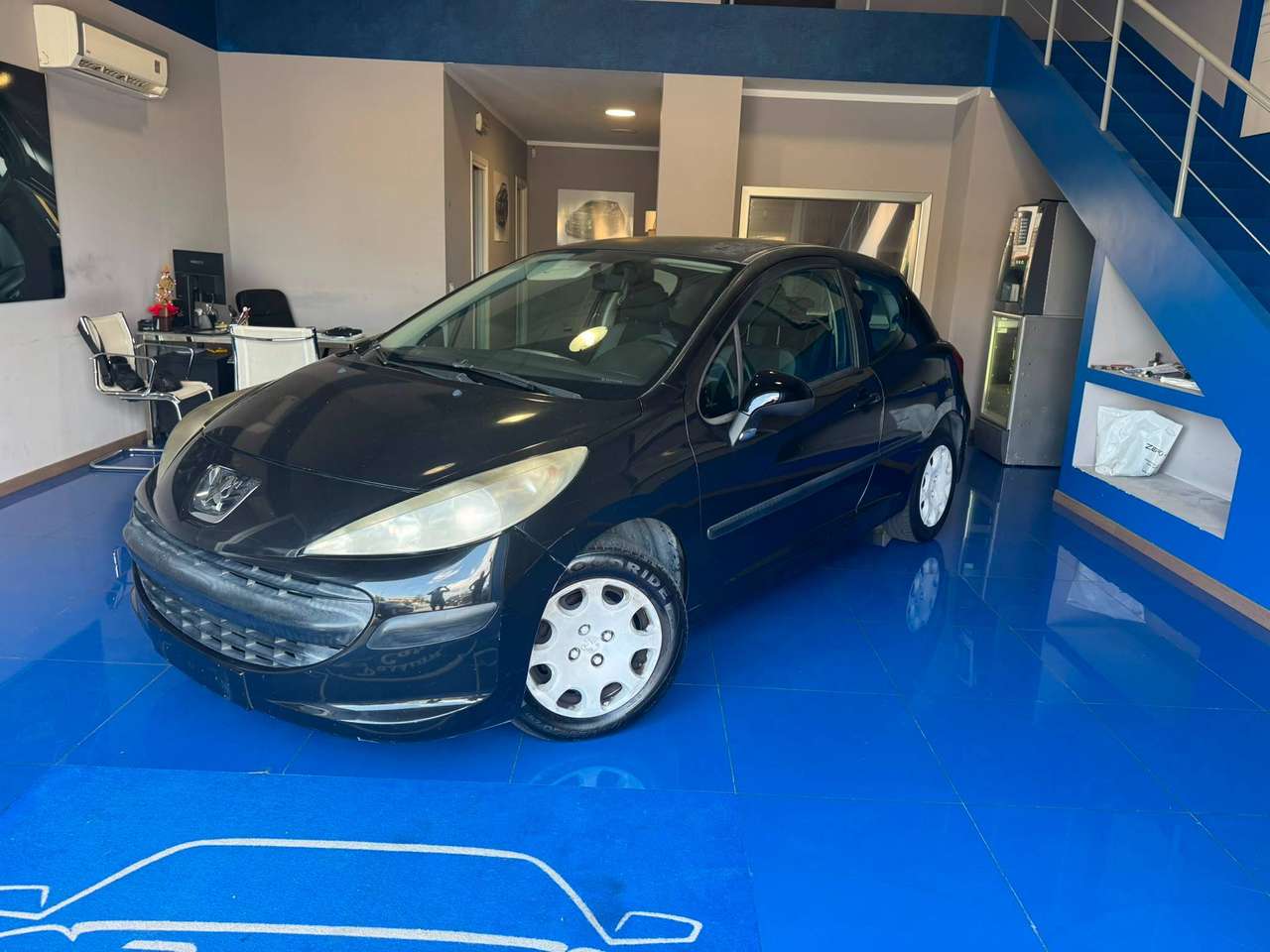 Peugeot 207 207 GPL  3p 1.4 8v One-Line