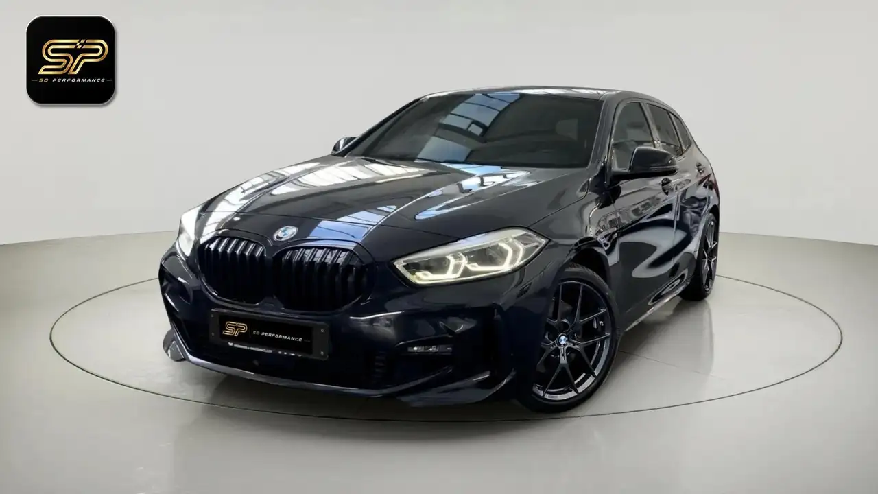 BMW 118