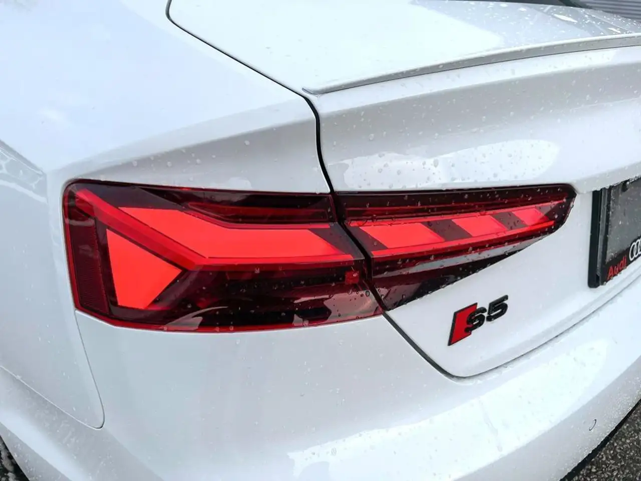 Audi S5 снимка Audi S5