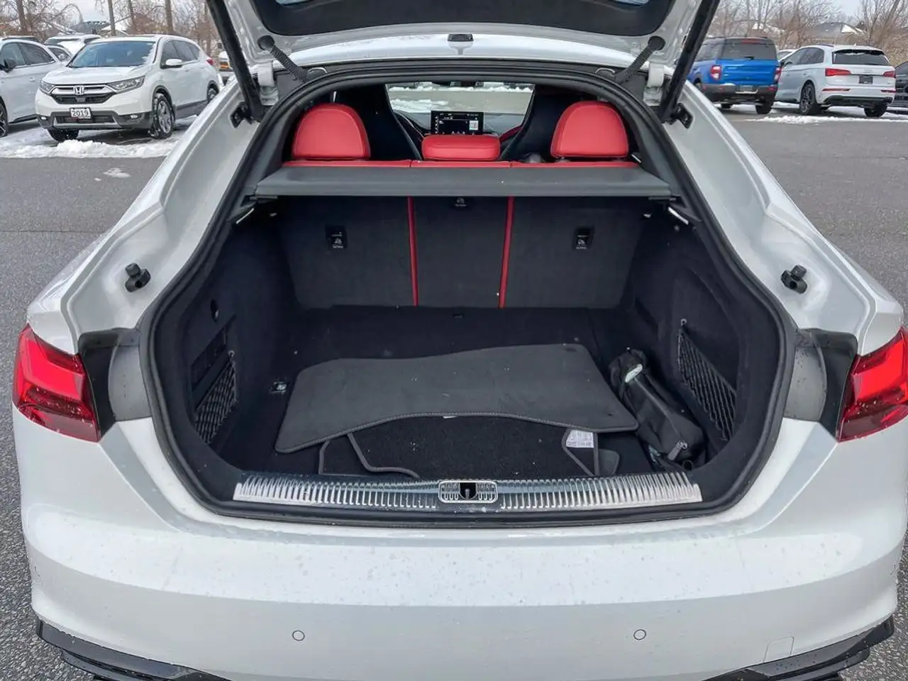 Audi S5 снимка Audi S5