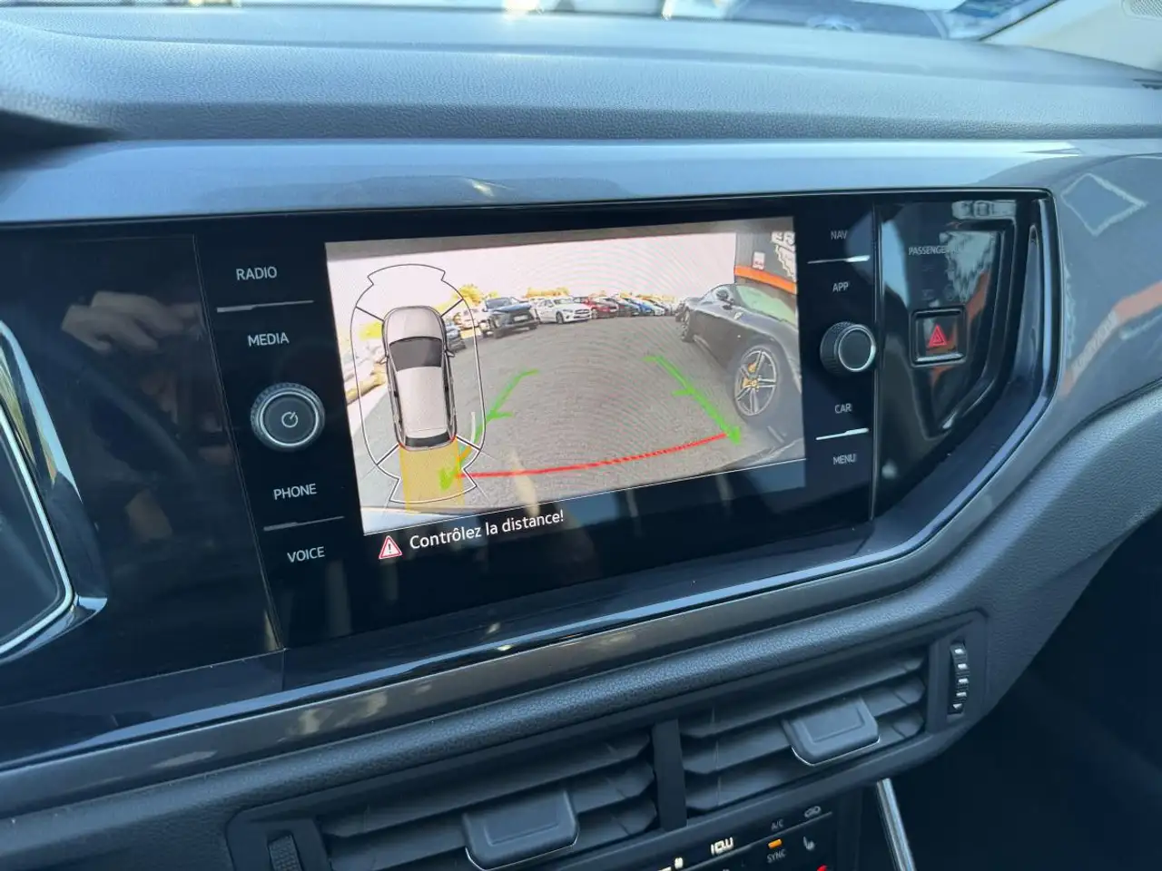 Volkswagen Polo Citadine 5 portes — photo 11