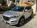 Hyundai TUCSON 1.7 CRDI 115 CV. 2WD NAVI+CERCHI+RETROCAMERA Grigio - thumbnail 3