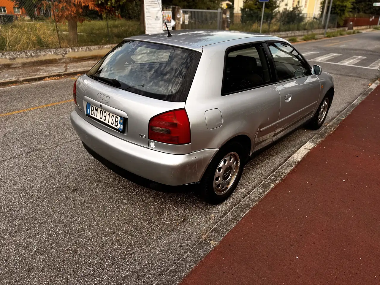 Audi A3 3p 1.6 Attraction 102cv, foto 5