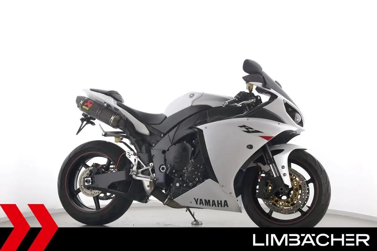 Yamaha YZF-R1