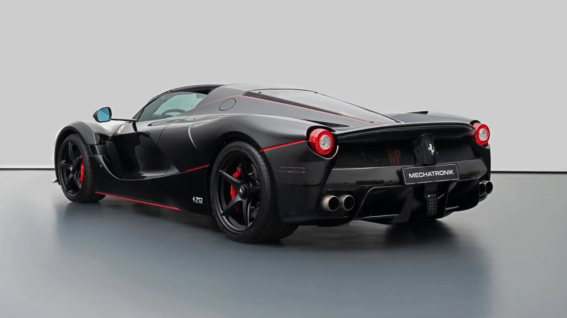 Ferrari LaFerrari Aperta Schwarz - 2