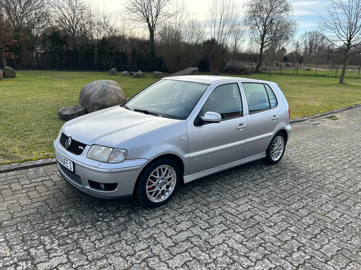 Volkswagen Polo GTI Srebrny - 1