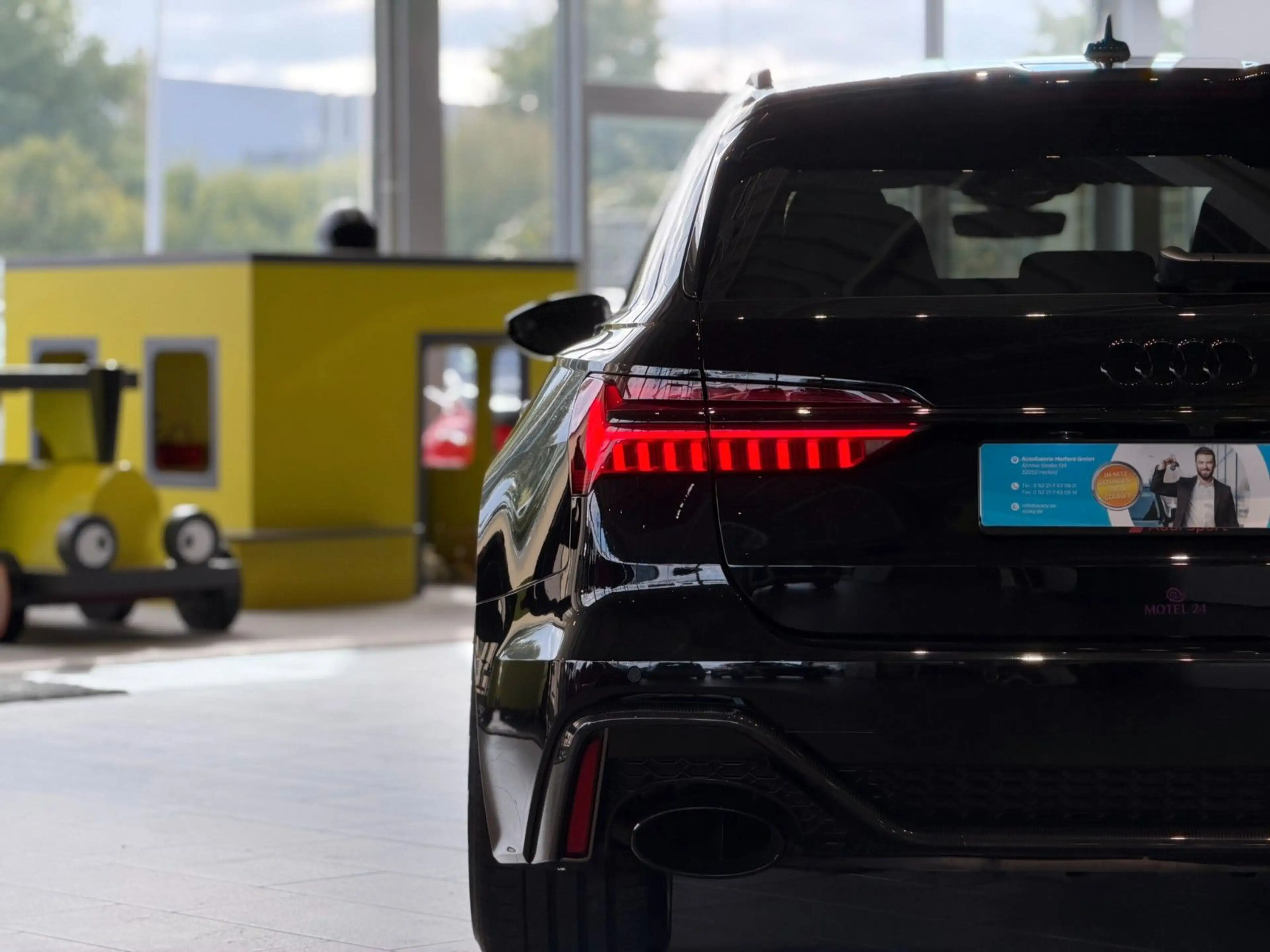 Audi RS6 Avant quattro*Sitzbel*Allradlenkung*SHZ*B&O* — photo 12