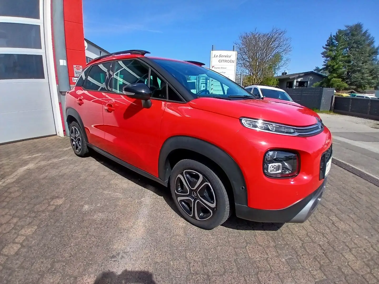Citroen C3 Aircross Shine DIESEL! Rot - 2