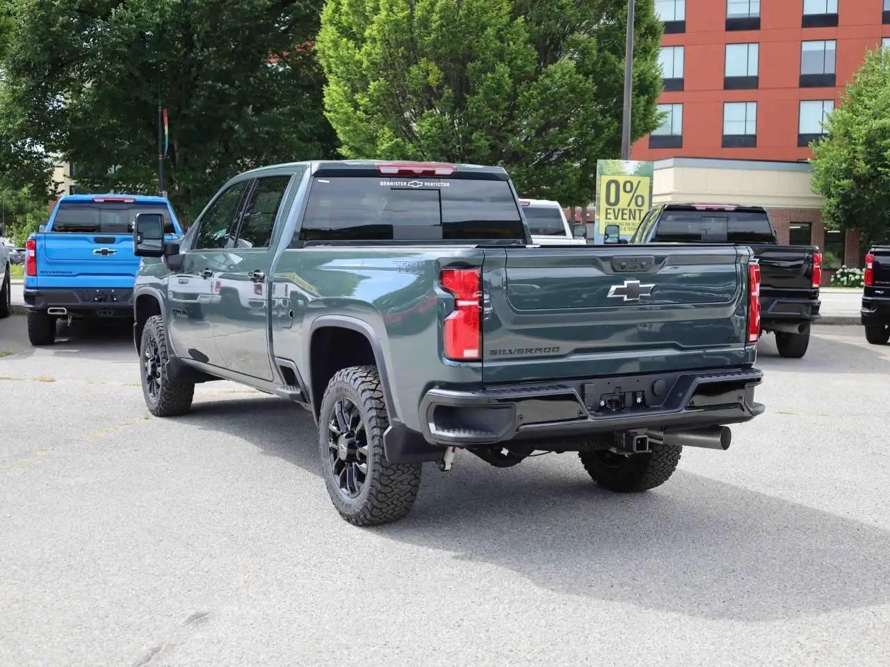 Chevrolet Silverado 3500 photo Chevrolet Silverado 3500