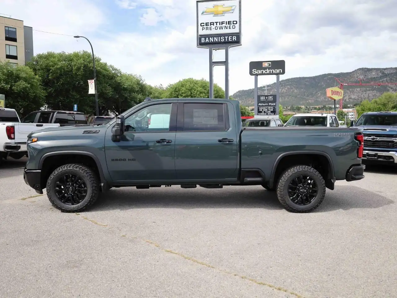 Chevrolet Silverado 3500 photo Chevrolet Silverado 3500