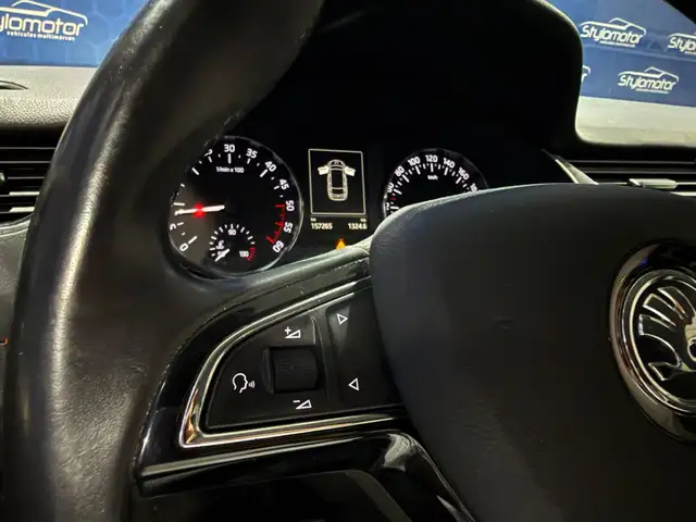 Skoda Octavia view 9