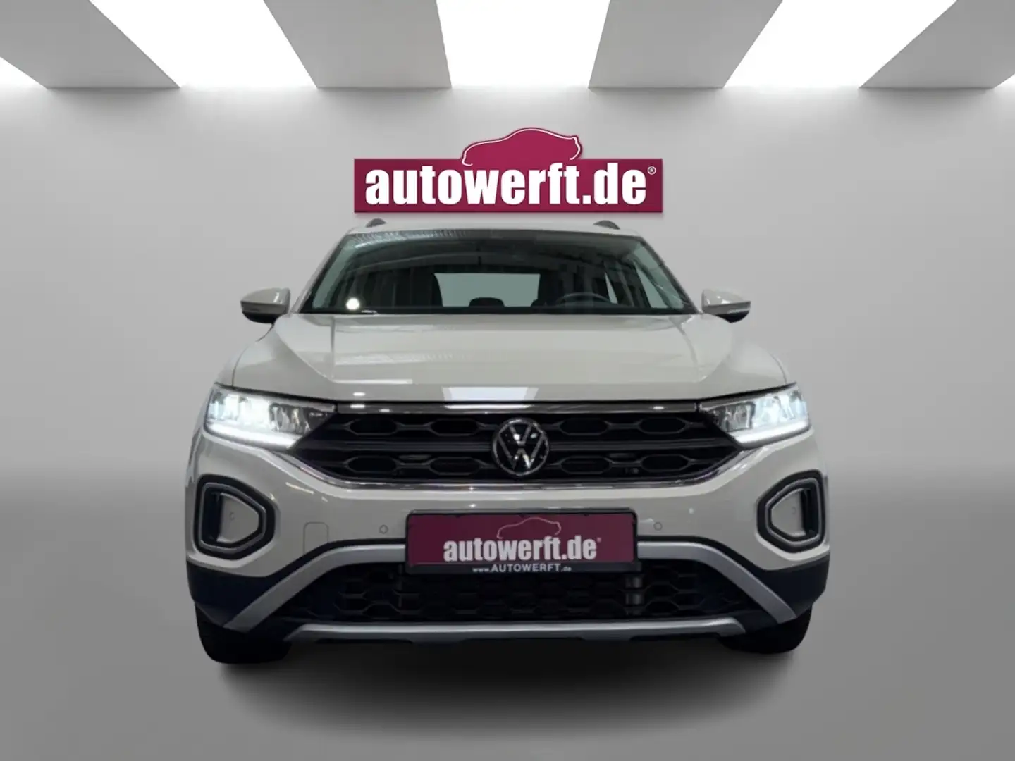 Volkswagen T-Roc 1.5 TSI DSG LIFE AHK LED NAVI 16Z SHZ VIRTUAL Grijs - 2