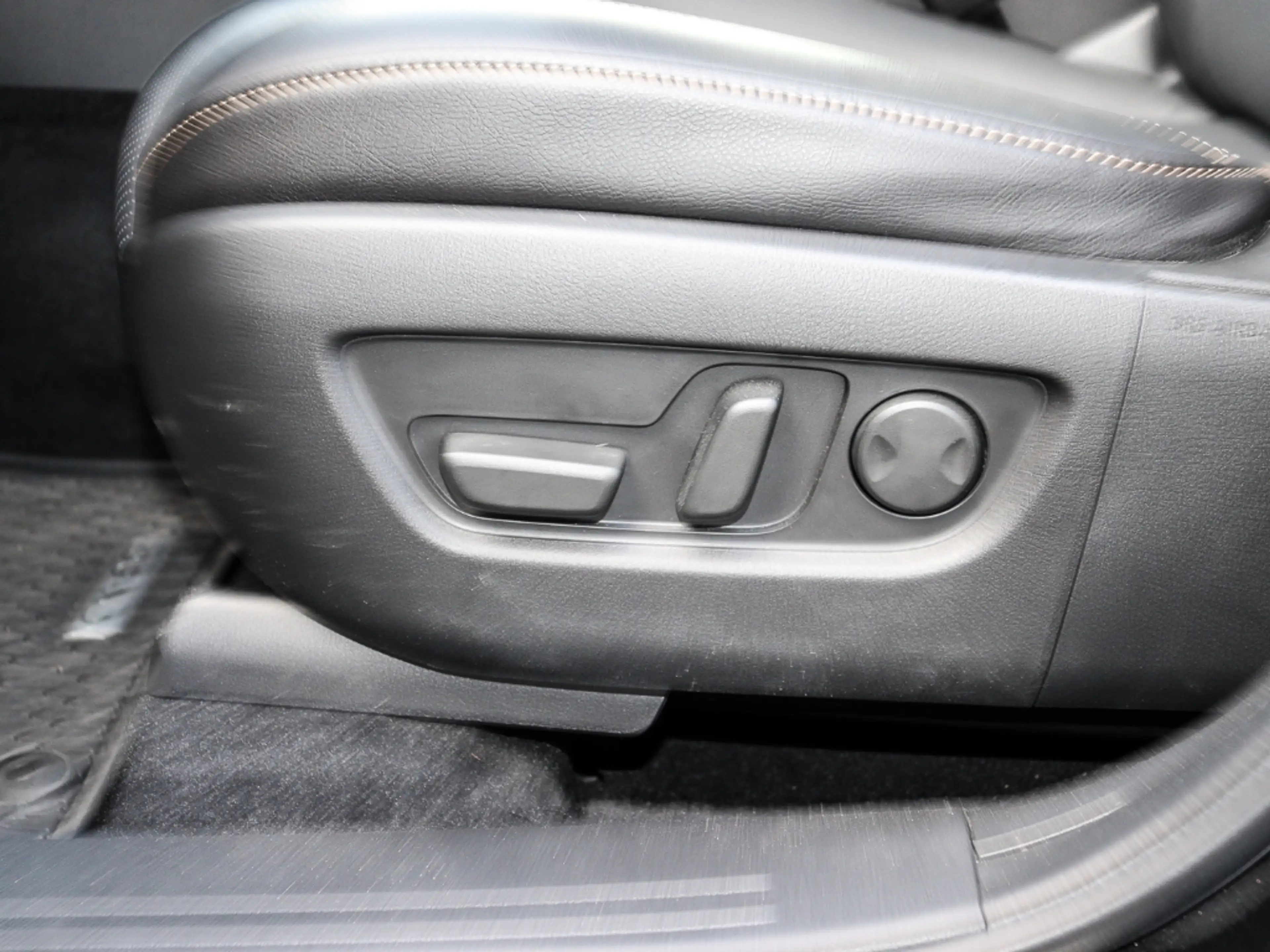 Mazda CX-60 3.3L e-SKYACTIV-D 254ps 8AT AWD Homura Plus AHK HU — photo 15
