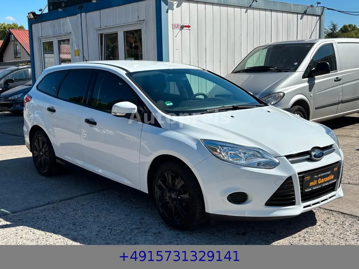 Ford Focus 1,0 EcoBoost  Ambiente Klima SHZ AHK Weiß - 1