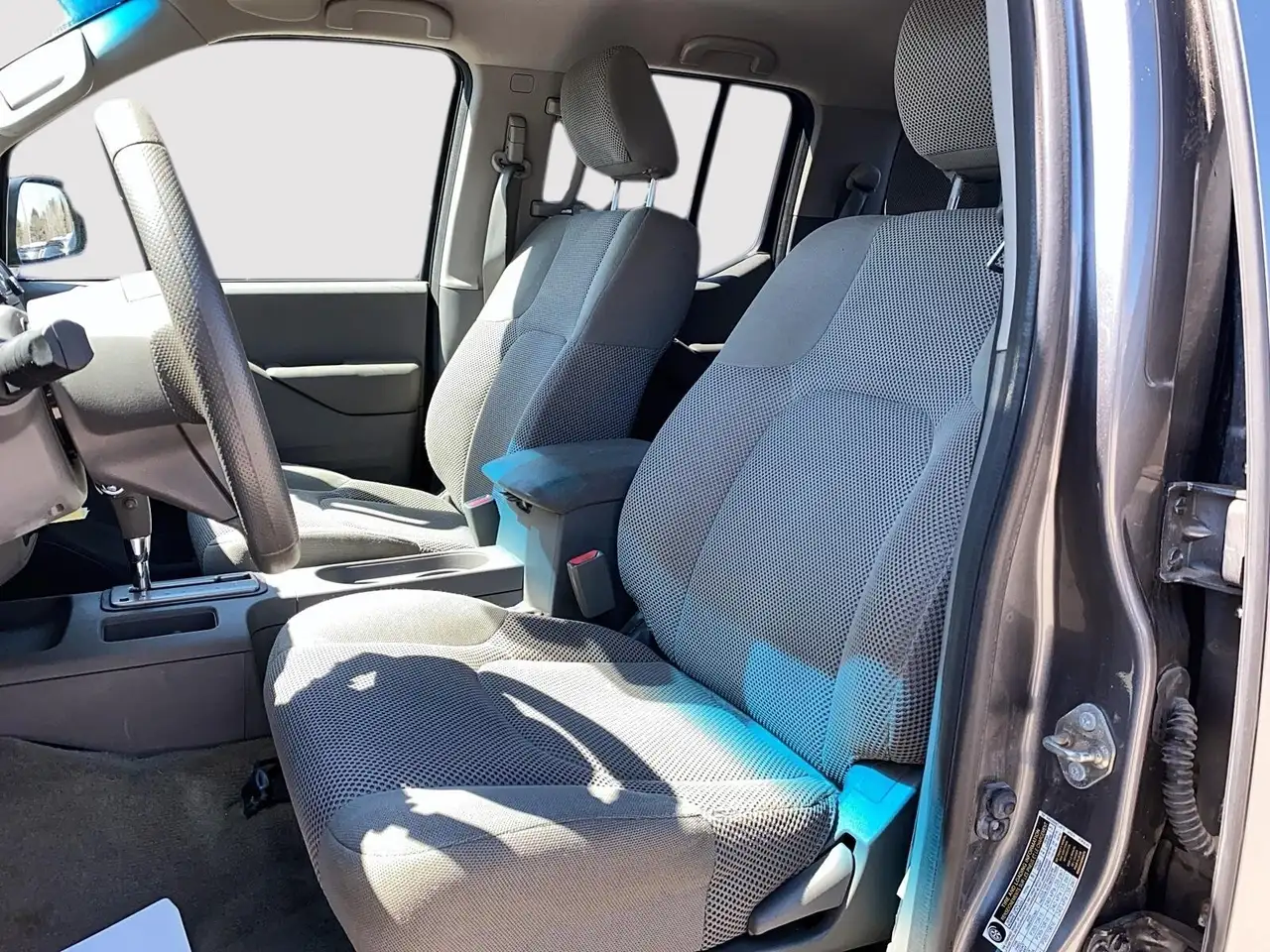 Nissan Frontier снимка Nissan Frontier