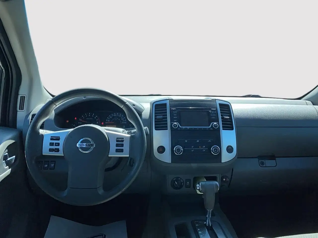 Nissan Frontier снимка Nissan Frontier