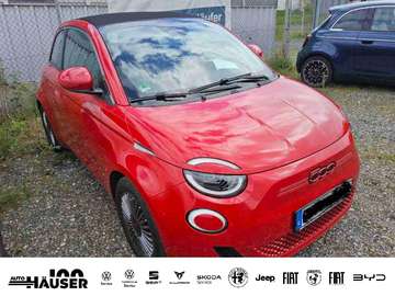 Cabrio RED 23,8 kWh NAVI KAMERA LED TEMPOMAT APPLE