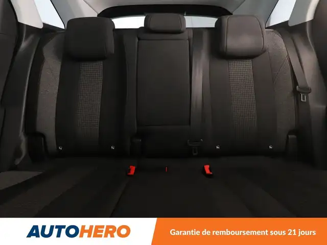 Peugeot 3008 view 15