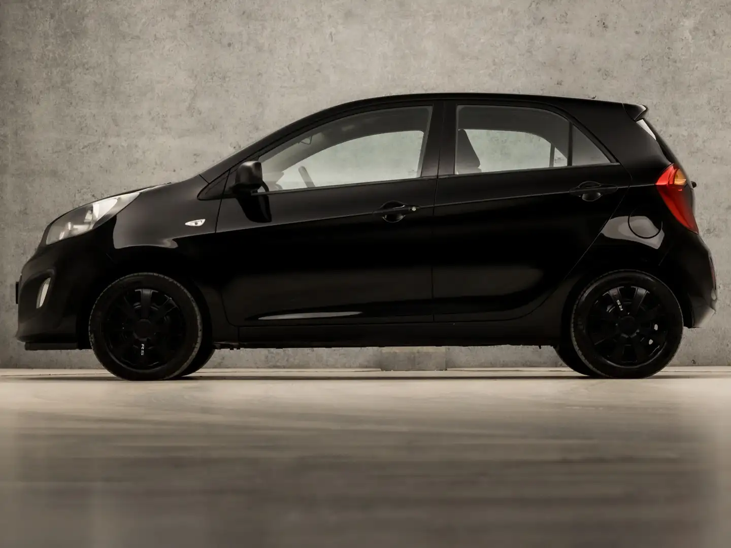 Kia Picanto 1.0 CVVT Sport (AIRCO, BLUETOOTH, SPORTSTOELEN, NI Black - 2
