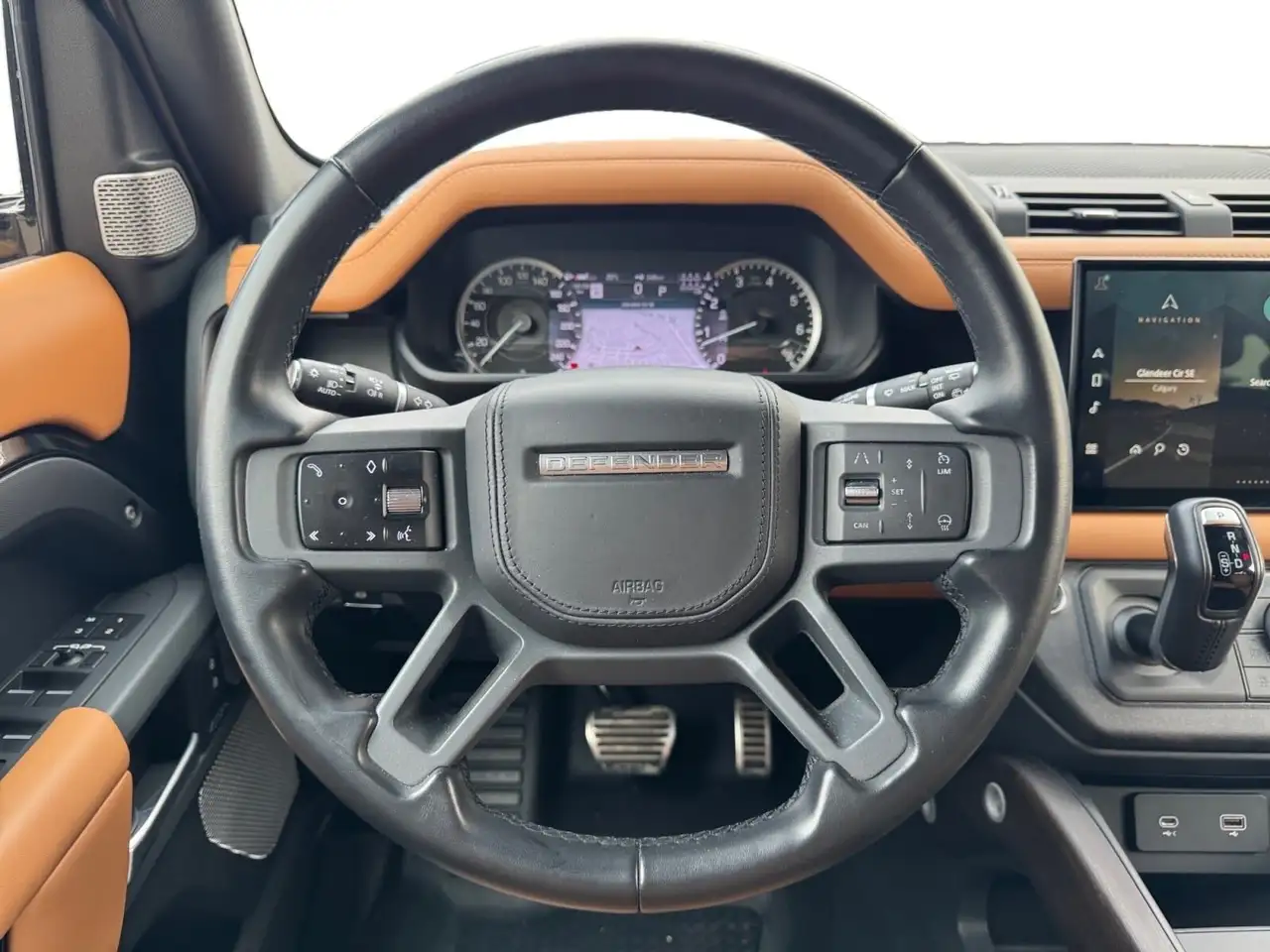 Land Rover Defender photo Land Rover Defender