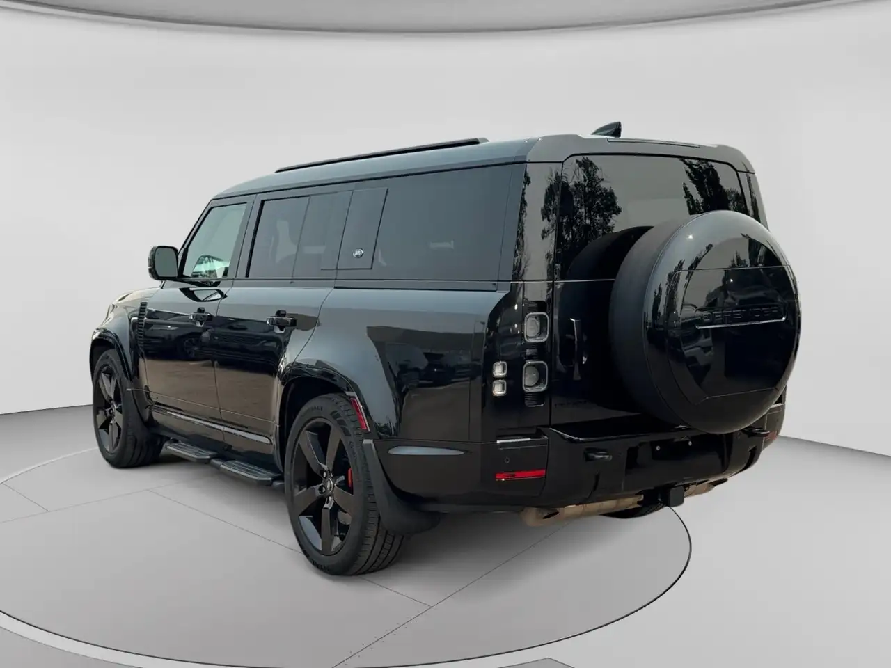 Land Rover Defender photo Land Rover Defender