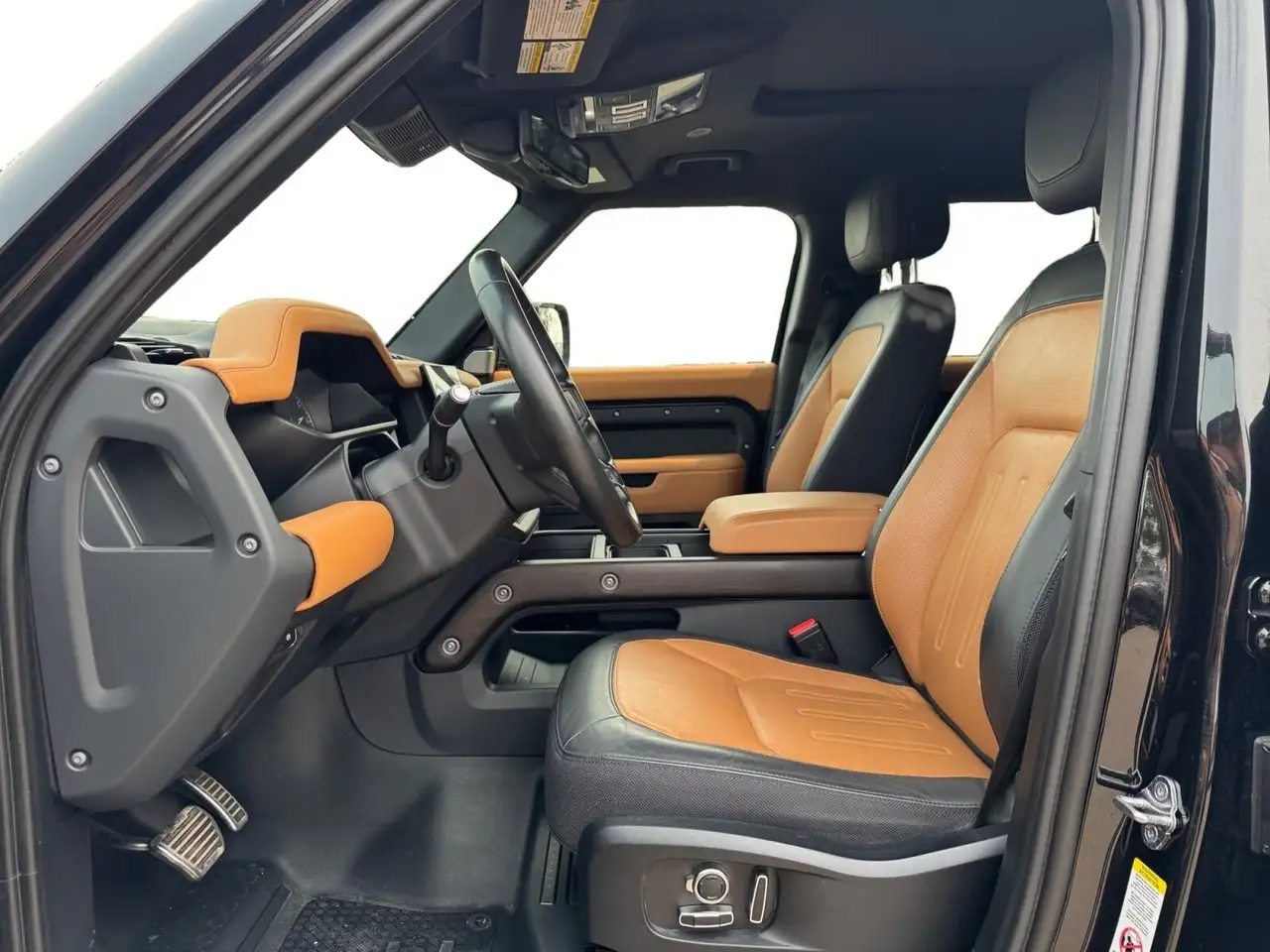 Land Rover Defender photo Land Rover Defender