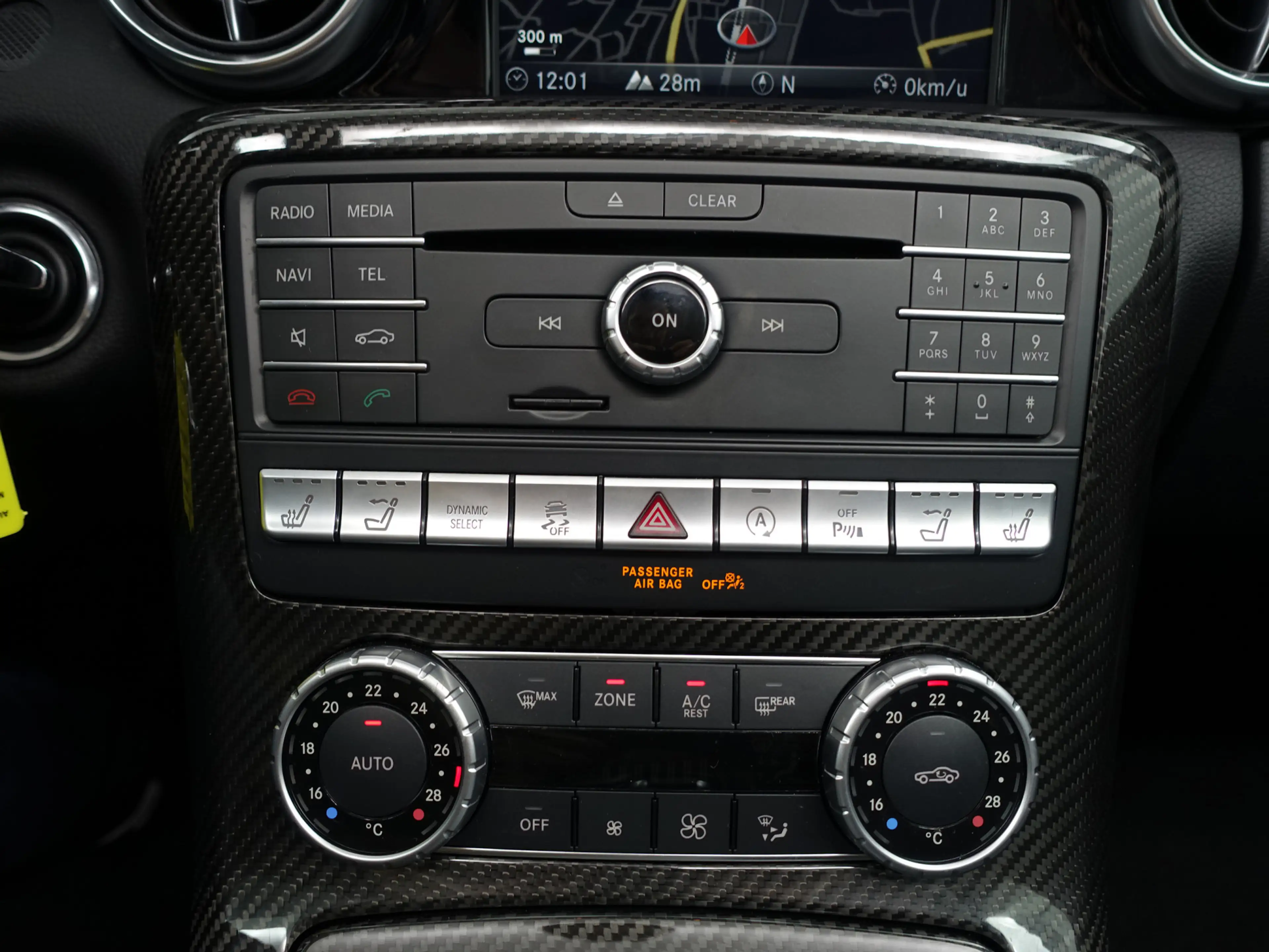 Mercedes-Benz SLC 43 AMG 368pk Designo Aut- Carbon Pakket, IWC, Memory Seat — photo 11