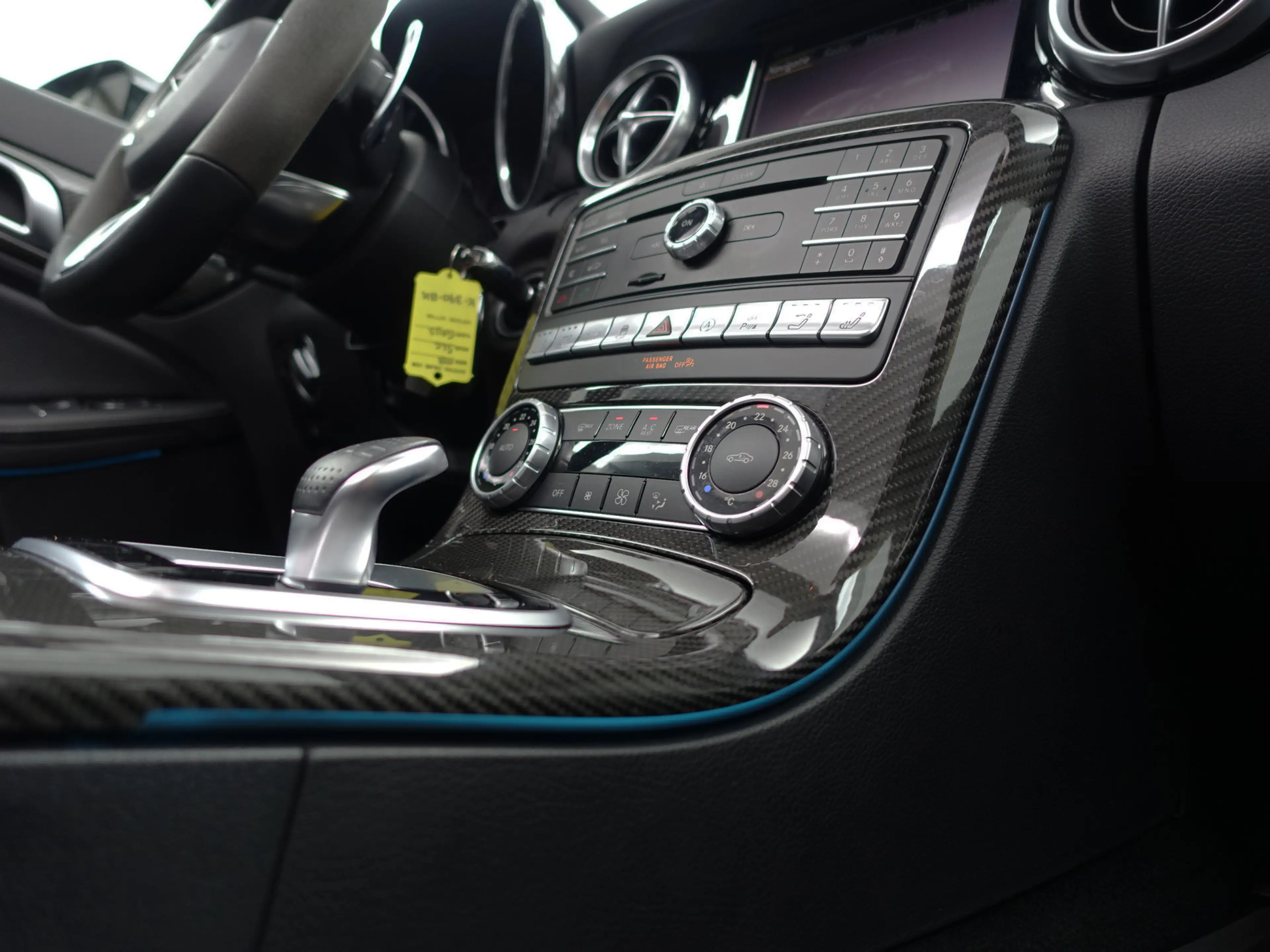 Mercedes-Benz SLC 43 AMG 368pk Designo Aut- Carbon Pakket, IWC, Memory Seat — photo 14
