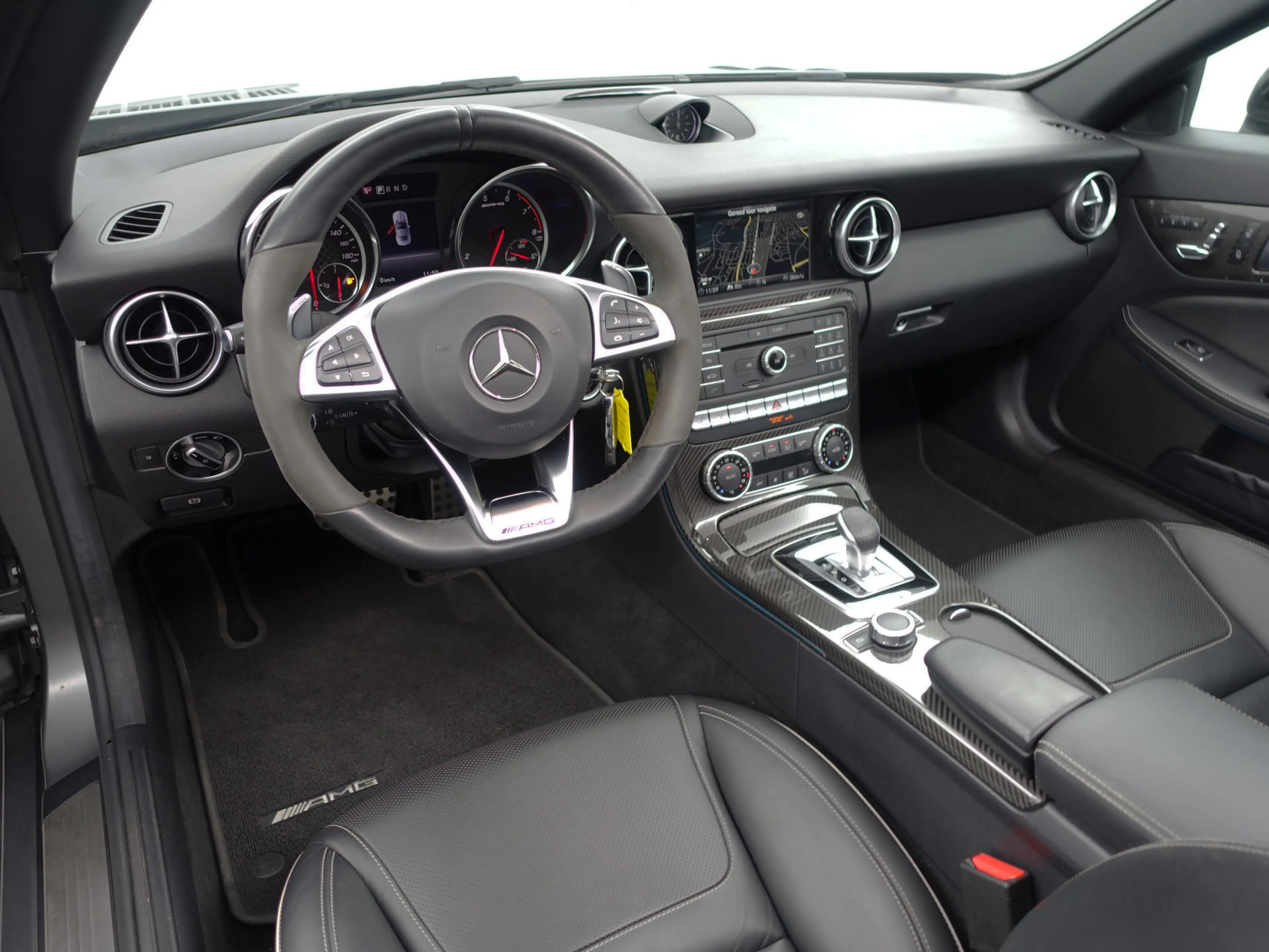 Mercedes-Benz SLC 43 AMG 368pk Designo Aut- Carbon Pakket, IWC, Memory Seat — photo 2