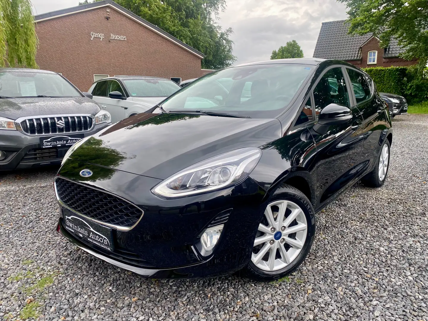 Ford Fiesta 1.1 Titanium-86 pk-63600 km Noir - 1