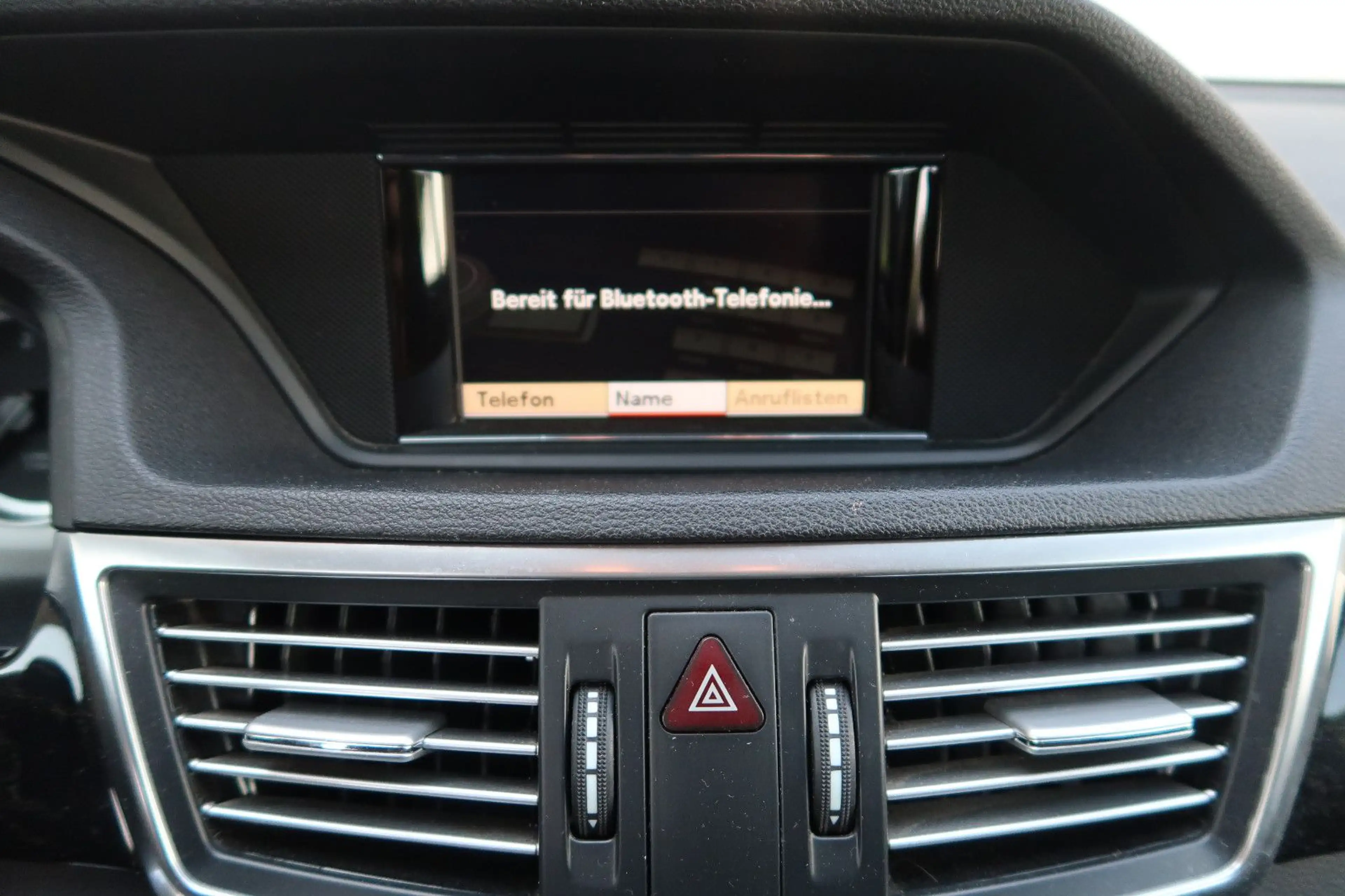 Mercedes-Benz E 250 T CDI 4Matic *AMG-LINE *1.HAND *PANORAMA — photo 14