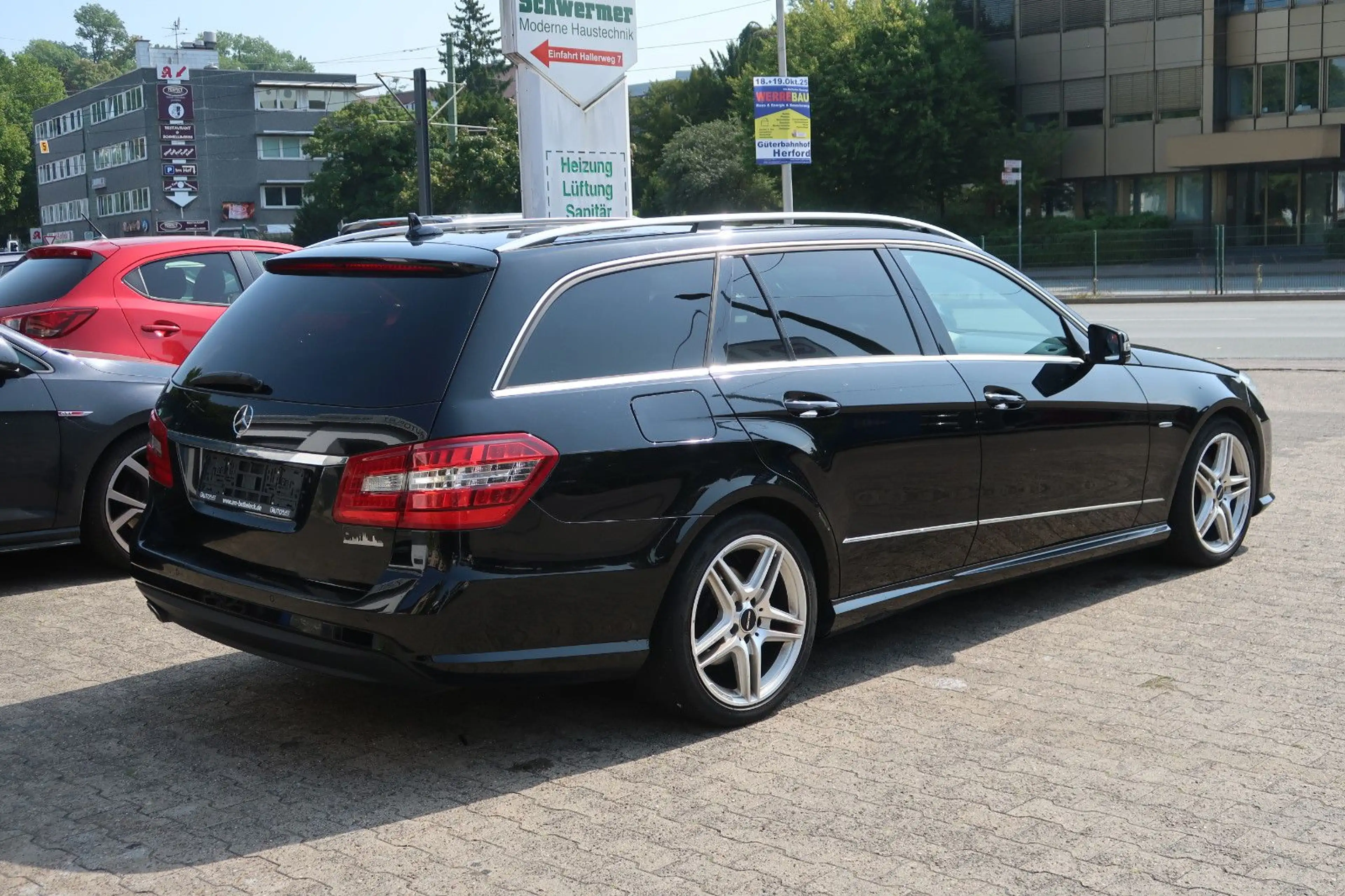 Mercedes-Benz E 250 T CDI 4Matic *AMG-LINE *1.HAND *PANORAMA — photo 5