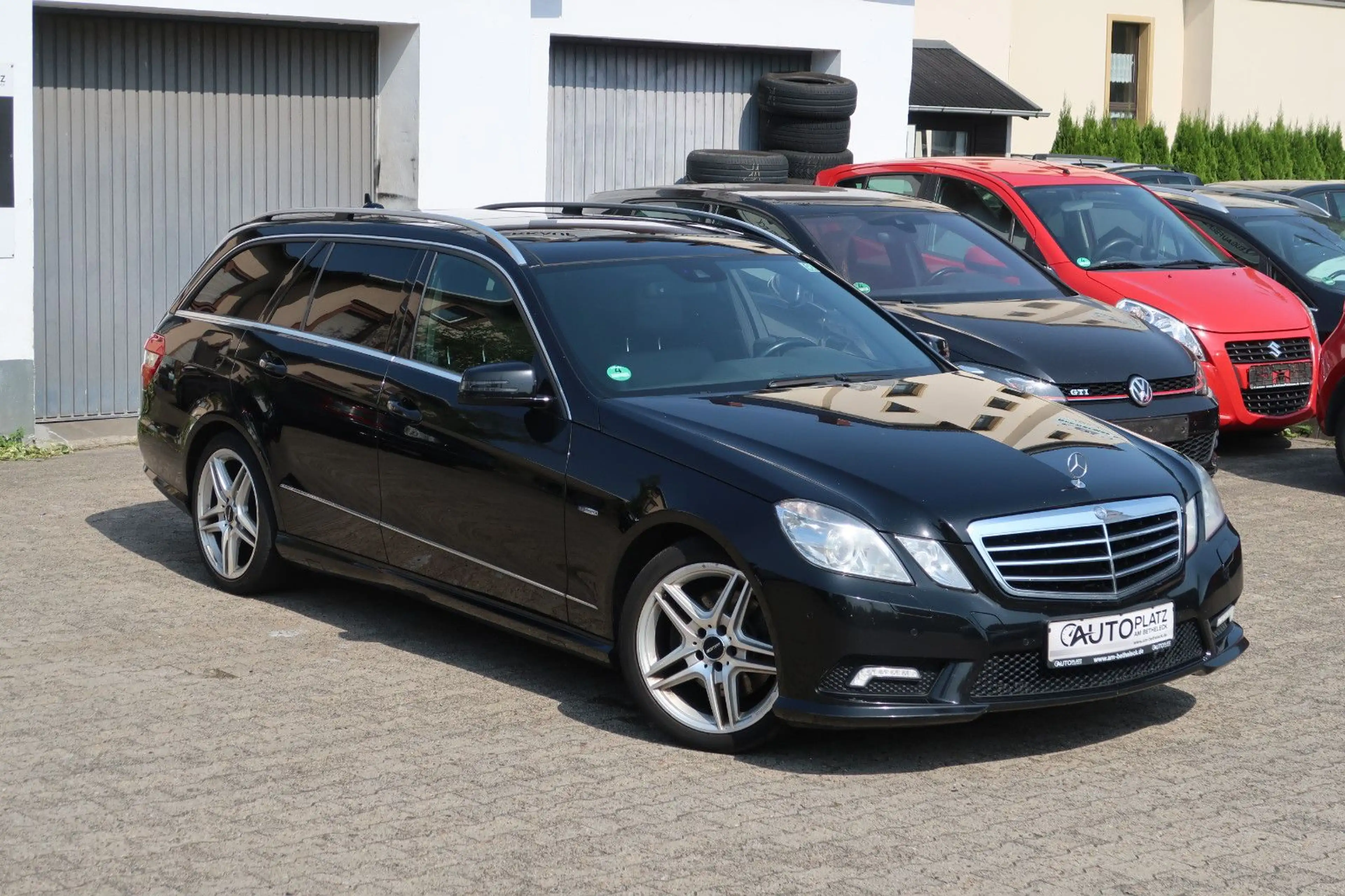 Mercedes-Benz E 250 T CDI 4Matic *AMG-LINE *1.HAND *PANORAMA — photo 3