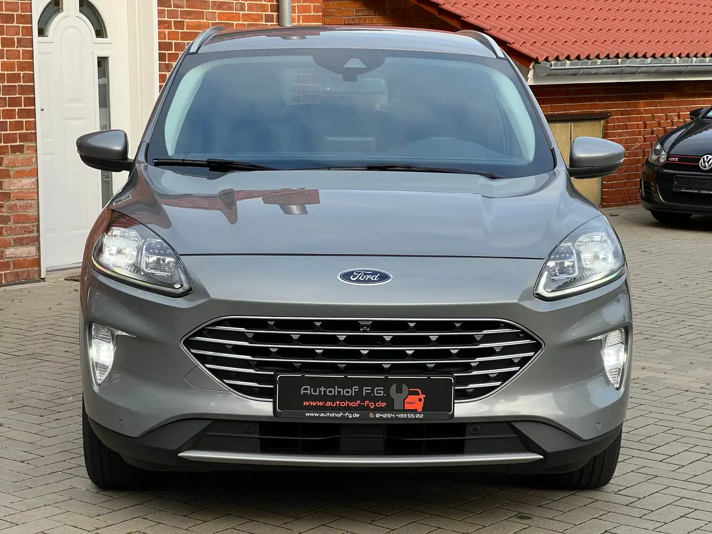 Ford Kuga Kuga Titanium X*CARPLAY/VOLLASSIST/360KAMERA/TOP Grigio - 2