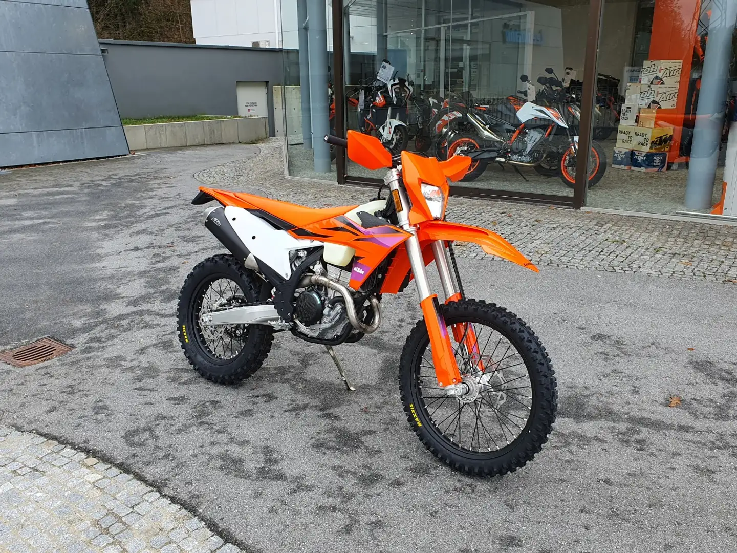 KTM 350 EXC -F 350 Modell 2024 Neufahrzeug Oranžová - 2
