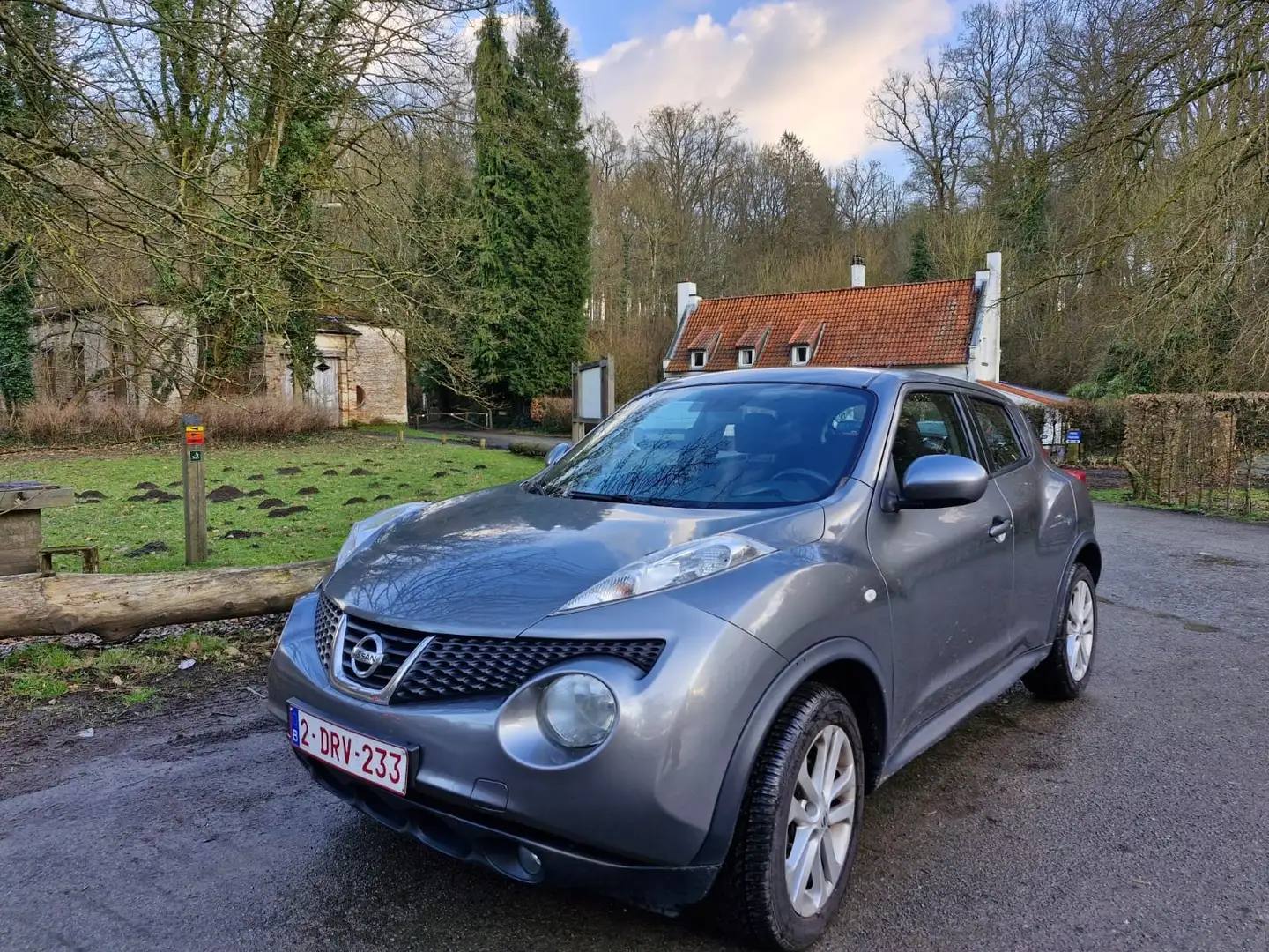 Nissan Juke 1.6 CVT Shiro - 2