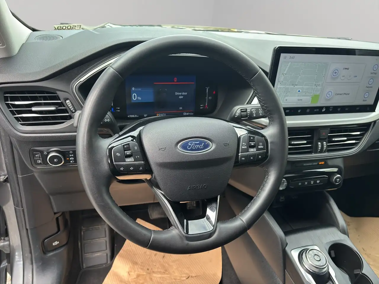 Ford Escape снимка Ford Escape