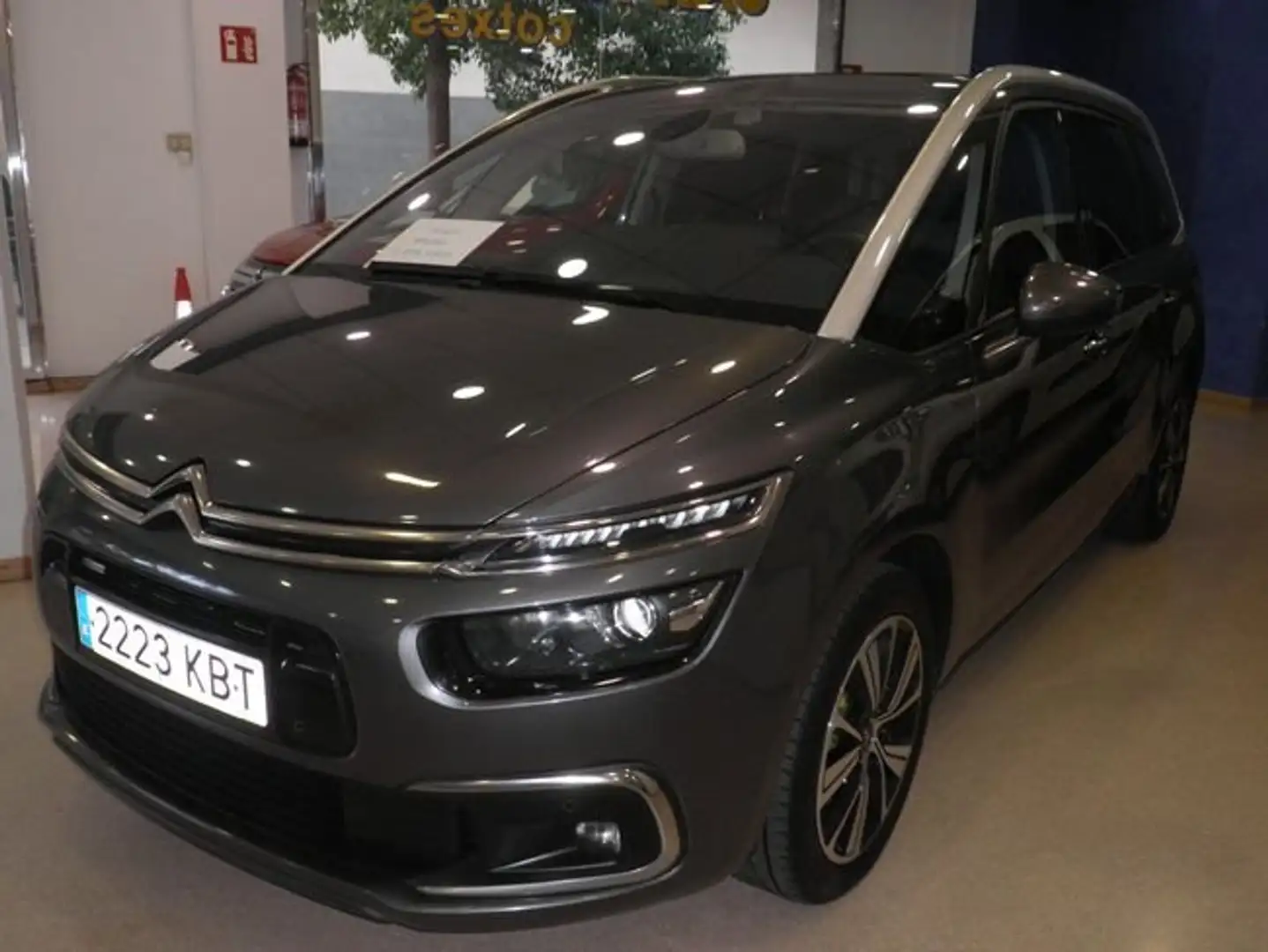 Citroen C4 PureTech 130 S&S Shine Gris - 1
