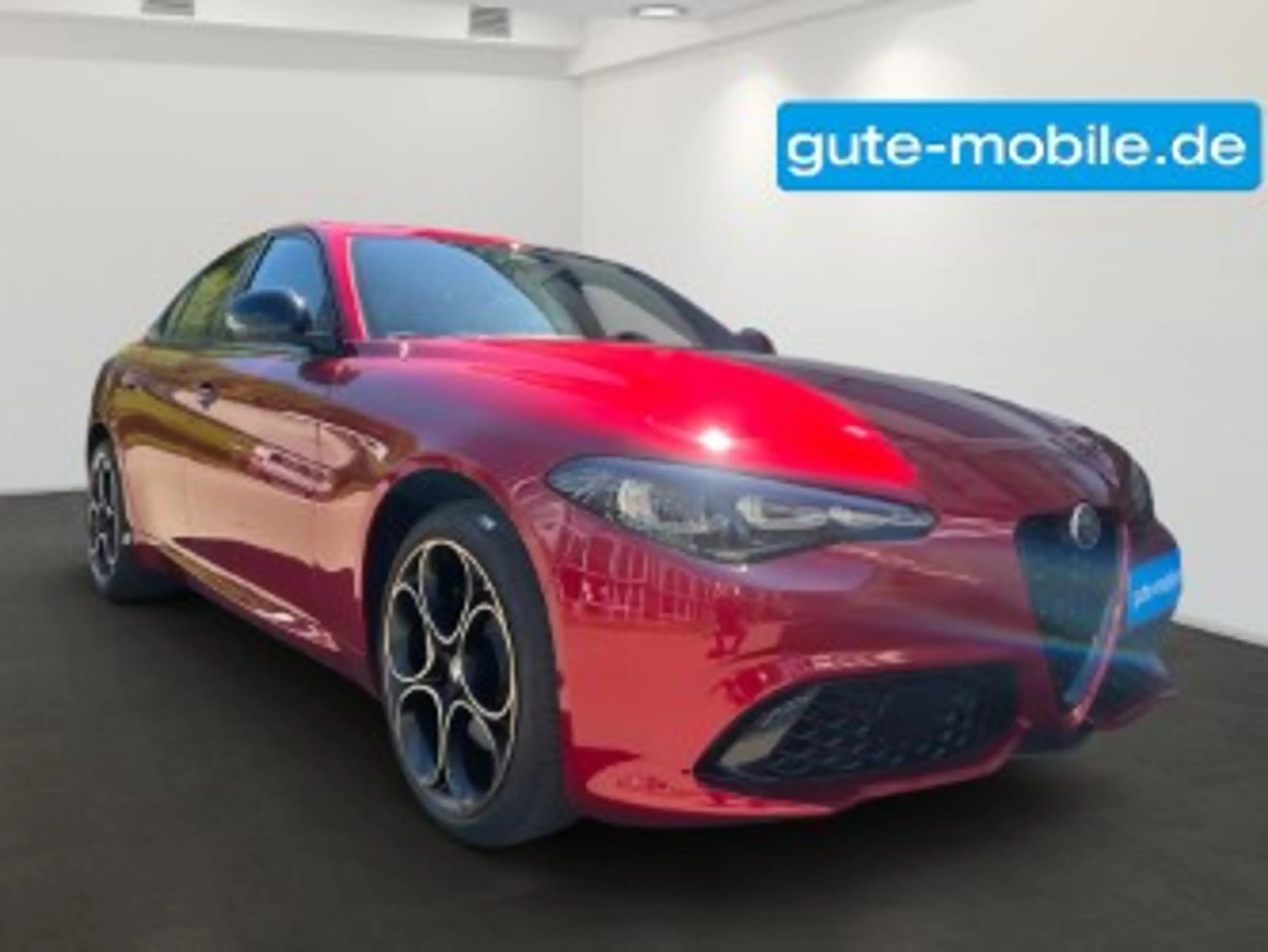 Alfa Romeo Giulia Intensa Q4 | Technologie-Paket | CarPlay — photo 6