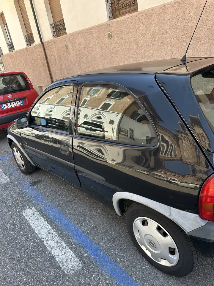 Opel Corsa 3p 1.0 12v Viva c/airbag 55cv, foto 6