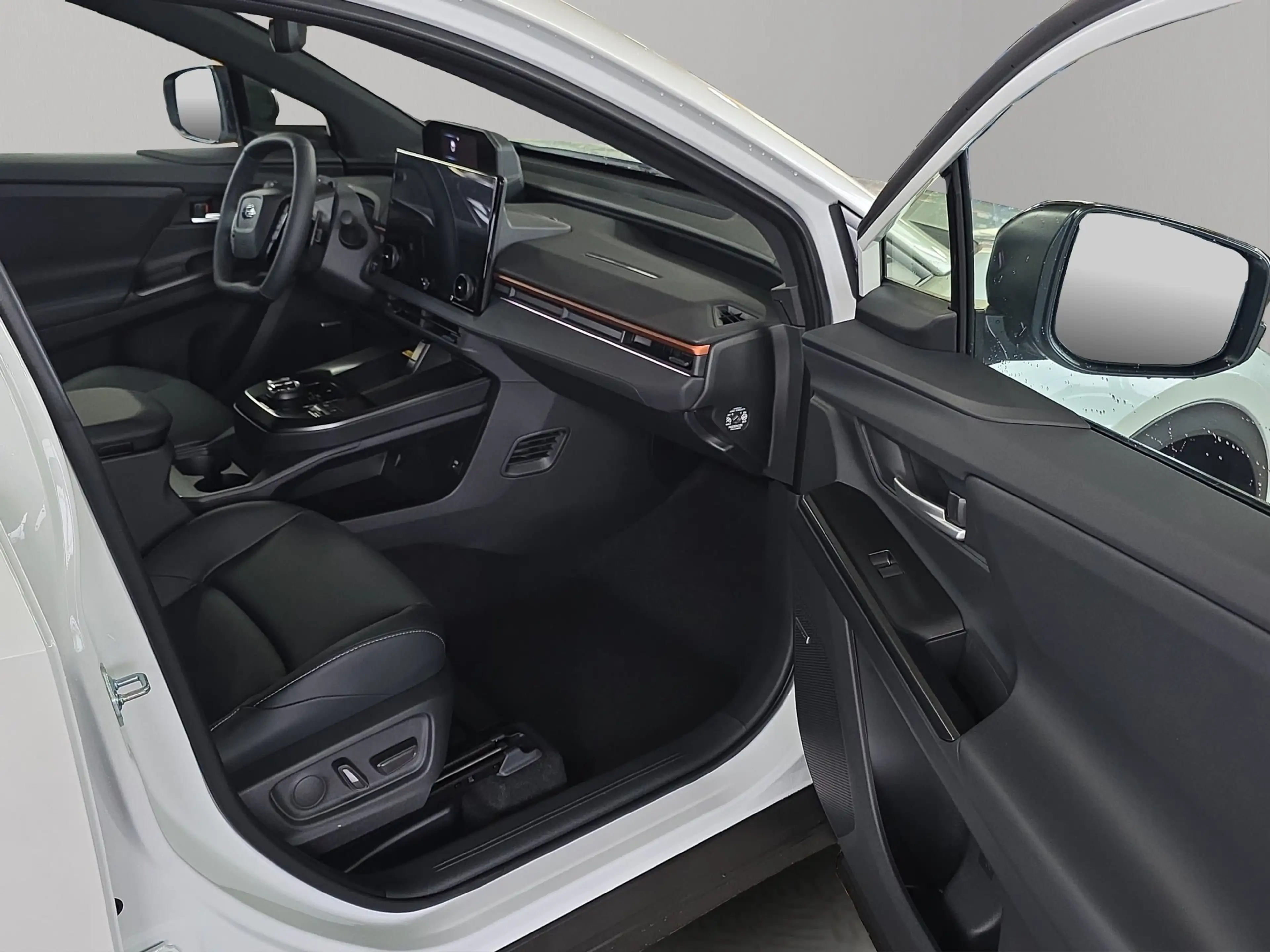 Subaru Uncharted Uncharted 77 AWD Platinum — photo 8
