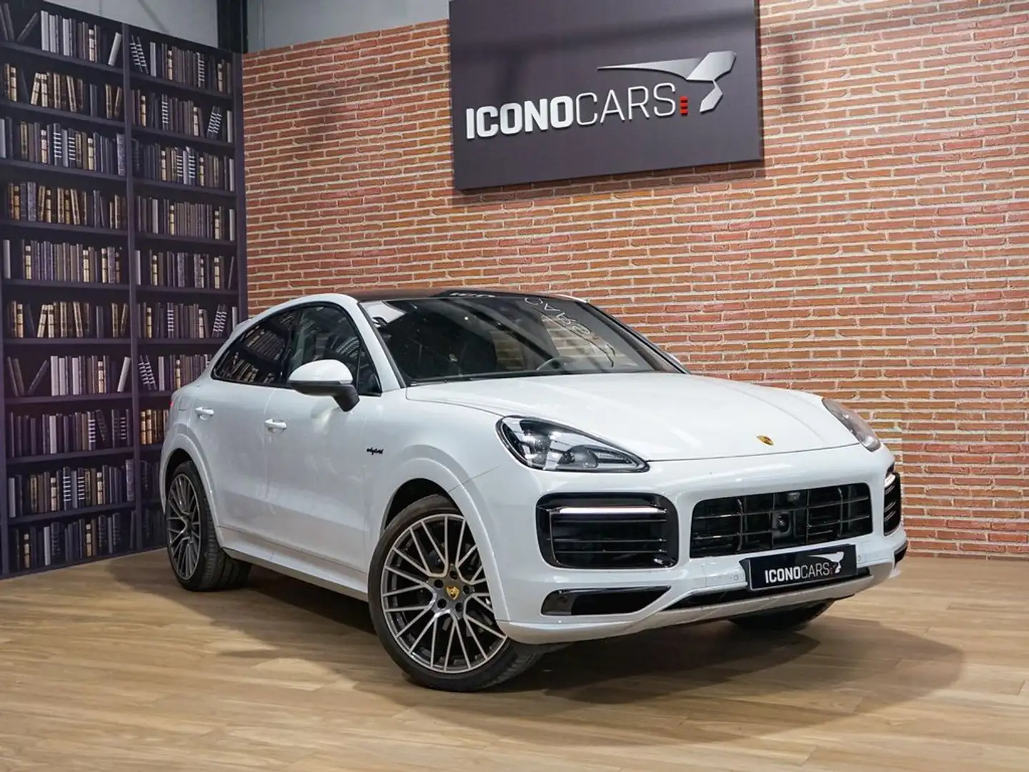 Porsche Cayenne E-Hybrid Platinum Edition Weiß - 2