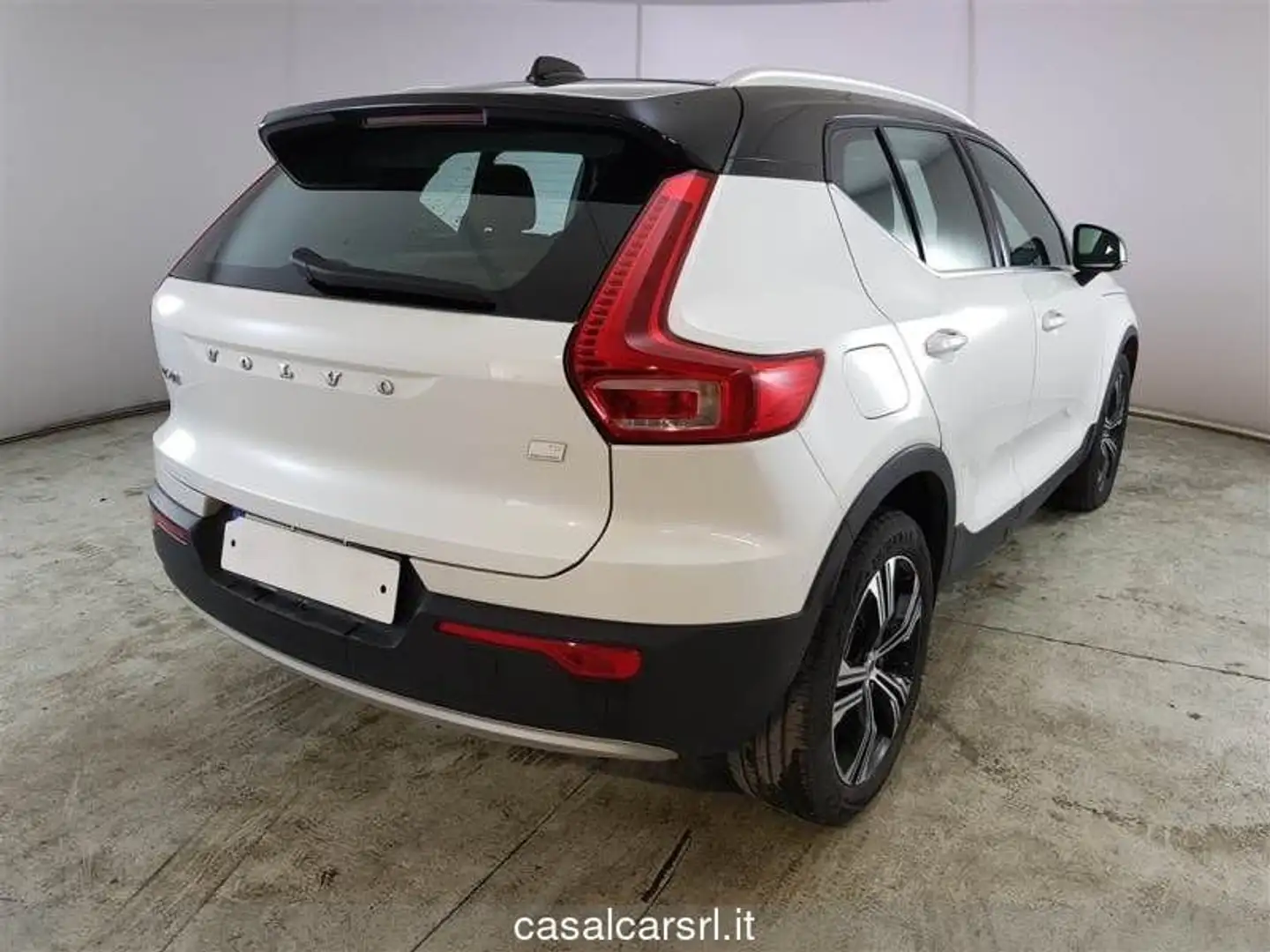 Volvo XC40 T5 Recharge Plug-in Hybrid Inscription Expression - 2