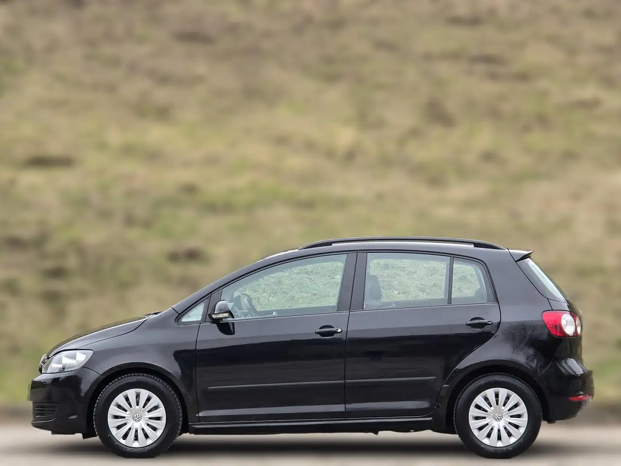 Volkswagen Golf Plus 1,6 TDI Kredit – Bild 7