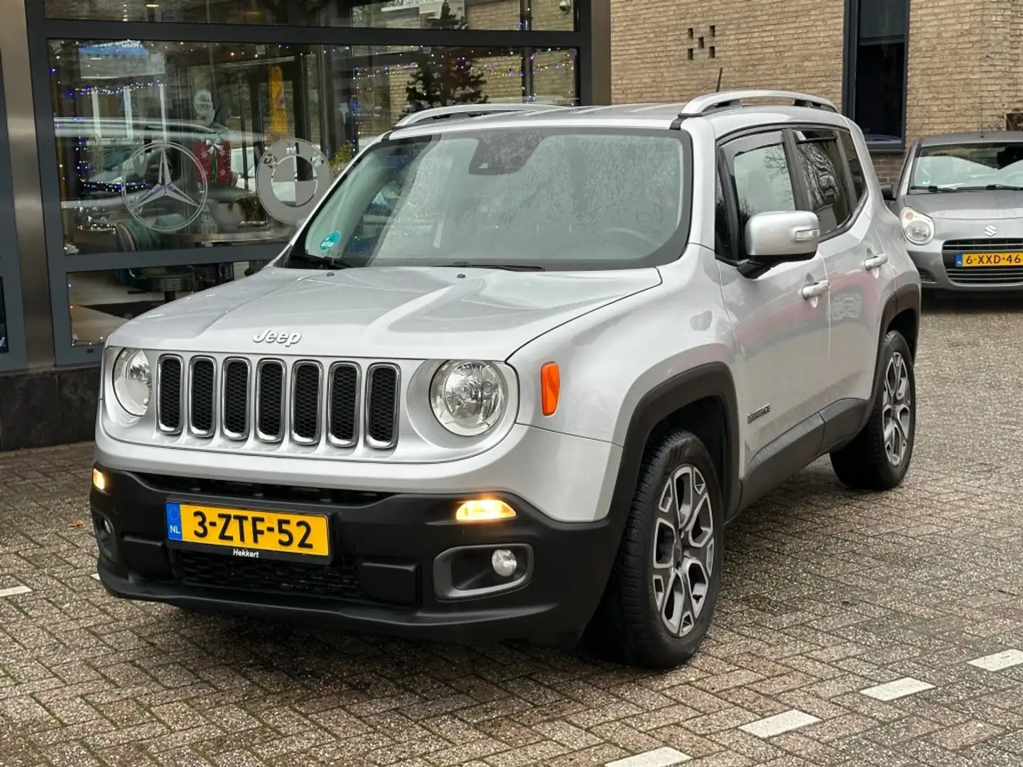 Jeep Renegade 1.4 M.AIR LIMITED Navi NAP-Autopas cruise Start-St Grijs - 2