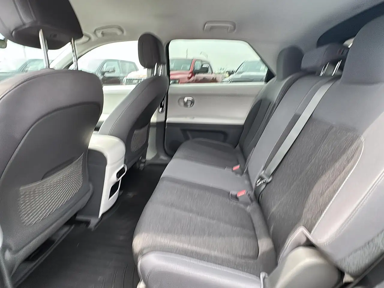 Hyundai IONIQ 5 снимка Hyundai IONIQ 5