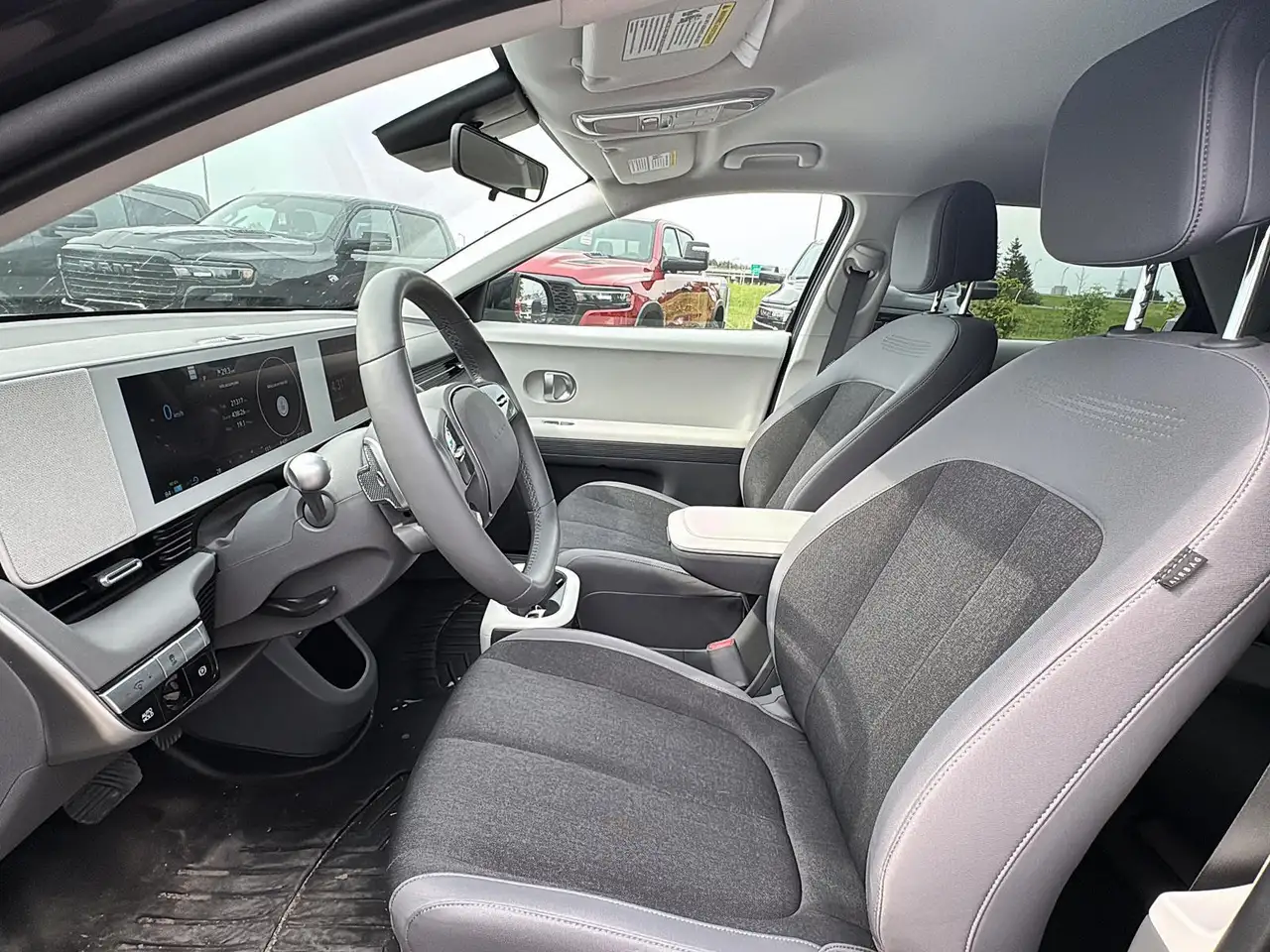 Hyundai IONIQ 5 снимка Hyundai IONIQ 5