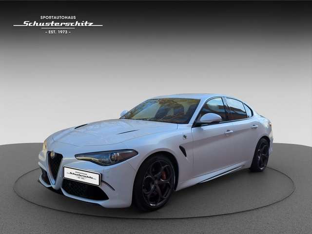 Imagine Alfa Romeo Giulia GIULIA 2.9 MT6 QUADRIFOGLIO SAMMLER MANUEL