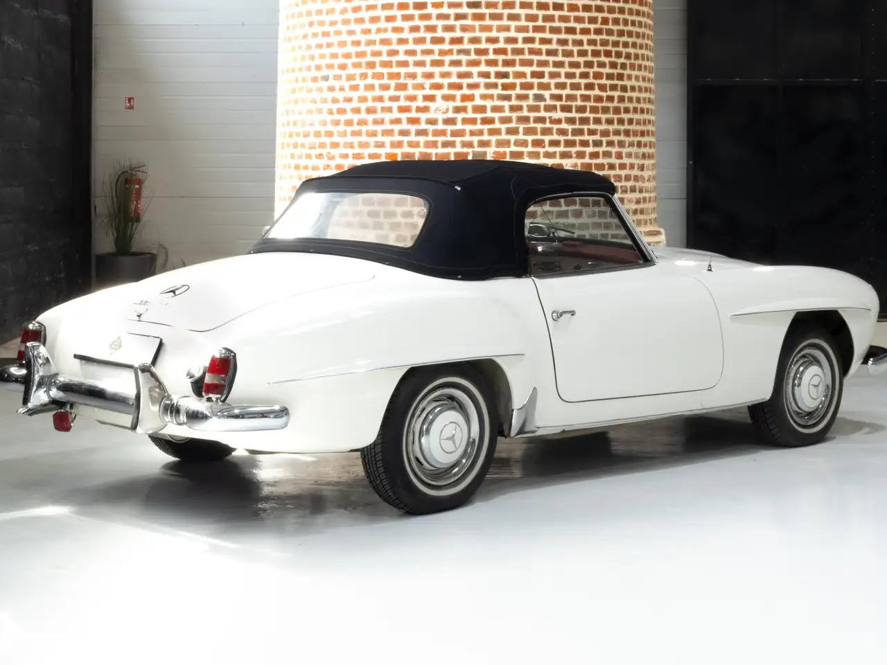 Mercedes-Benz 190, foto 2