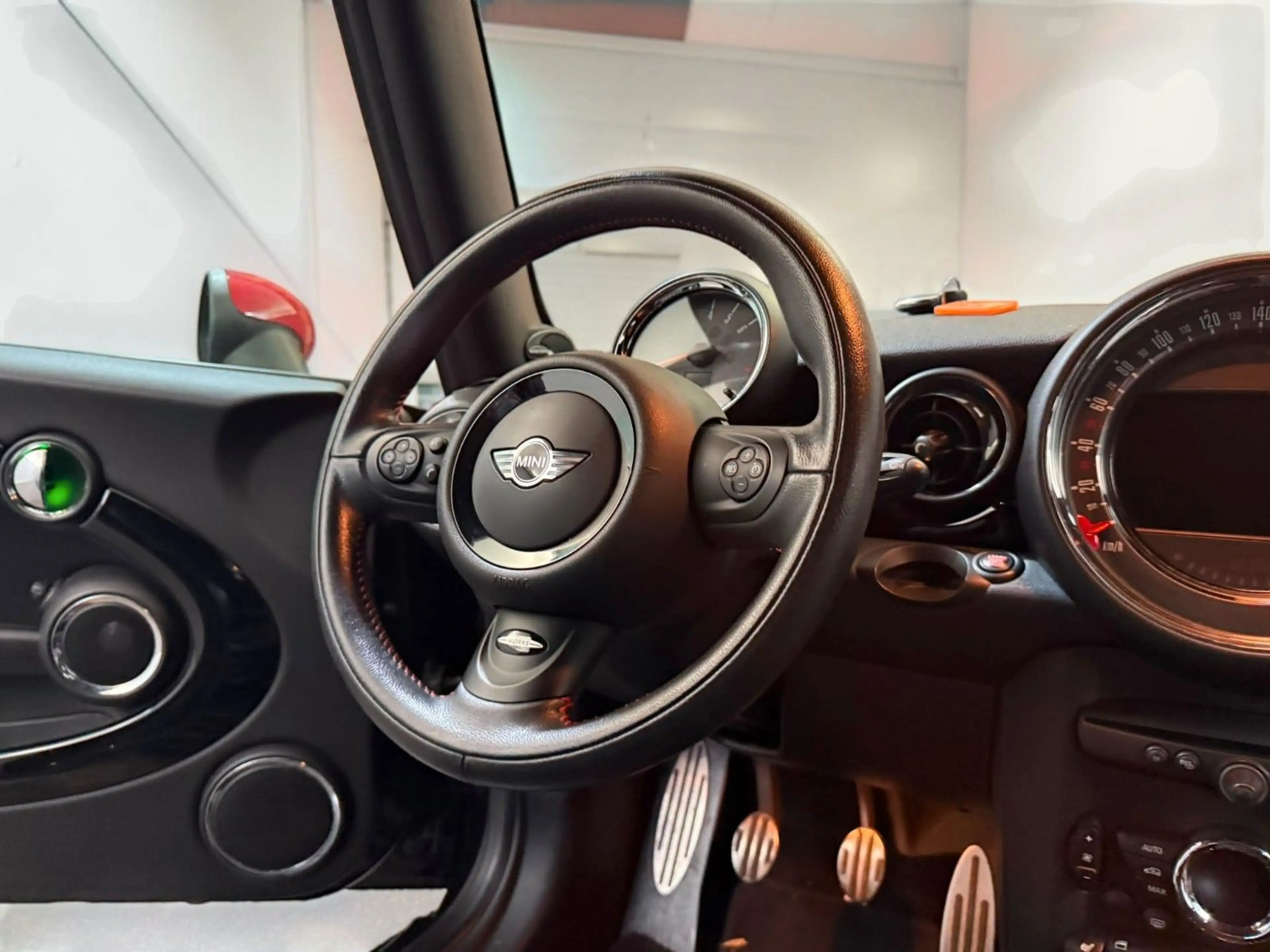 MINI John Cooper Works Cabrio*1.HD*S-HEFT*MEGAVOLL — photo 11